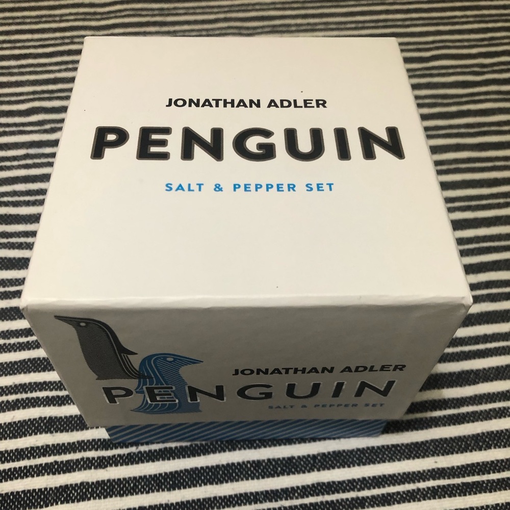 Adorable Salt and Pepper Shakers - brand new